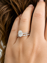 Load image into Gallery viewer, Oval Cut Diamond Engagement Ring And Matching Band Solitaire Ring IGI Certified 14k Solid White Gold Bridal Ring Wedding Ring 3.15ctw F-VS2