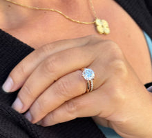 Load image into Gallery viewer, Solitaire Round Cut moissanite Engagement Ring And Band Wedding Ring 14K Solid Rose Gold Bridal Ring Minimalist Ring For Her 3.20ctw