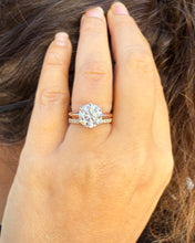 Load image into Gallery viewer, Solitaire Round Cut moissanite Engagement Ring And Band Wedding Ring 14K Solid Rose Gold Bridal Ring Minimalist Ring For Her 3.20ctw