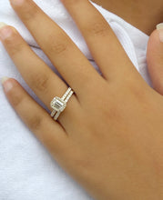 Load image into Gallery viewer, Emerald Cut And Round Cut Sides Moissanites Engagement Ring And Matching Band Set Halo Wedding Set 14K Solid Yellow Gold Bridal Set 2.00ctw