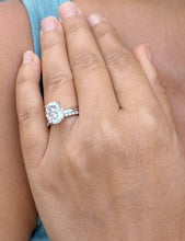 Load image into Gallery viewer, Oval Cut Diamond Engagement Ring And Matching Band Solitaire Ring IGI Certified 14k Solid White Gold Bridal Ring Wedding Ring 5.30ctw G-VS2
