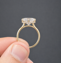 Load image into Gallery viewer, Oval Shape And Round Cut Moissanite Engagement Ring Halo Wedding Ring Prong Set Bridal Ring 14K Yellow Gold Propose Ring For Her 4.15ct
