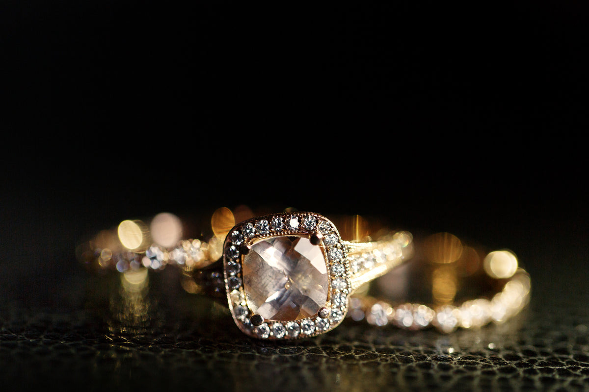 Bridal Engagement Ring with Diamonds and gold
