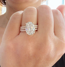 Load image into Gallery viewer, Oval Shape Diamond Engagement Ring And Two Matching Bands IGI Certified 14k Solid Yellow Gold Bridal Ring Wedding Ring 5.50ctw G-VS2