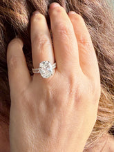 Load image into Gallery viewer, Oval Cut Diamond Engagement Ring And Matching Band Solitaire Ring IGI Certified 14k Solid Yellow Gold Bridal Ring Wedding Ring 5.30ctw G-VS2