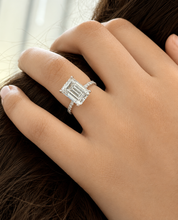 Load image into Gallery viewer, Emerald Cut Center And Round Cut Moissanites Engagement Ring Set In 14K Solid White Gold Wedding Bridal Ring Set 2.30ctw