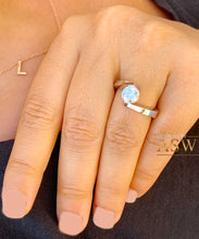 Load image into Gallery viewer, 14k White Gold Round Cut Natural Engagement Ring Tension Set, Propose, Anniversary, Large, Elegant Solitaire 1.00ctw