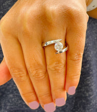 Load image into Gallery viewer, IGI Certified 14k solid and heavy white gold round cut diamond engagement ring tension set solitaire 1.00ct F VS2