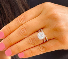 Load image into Gallery viewer, IGI Certified 14k Solid Rose Gold Cushion Cut and Round Cut Diamond Engagement Ring And Band Halo Bridal Set 2.50ct F VS2