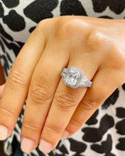 Load image into Gallery viewer, Large 4.00 Carats 14k Solid White Gold Radiant And Round Cut Simulated Diamond Engagement Ring Halo
