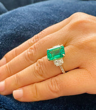 Load image into Gallery viewer, Big 14k solid yellow gold green emerald and round and emerald cut simulated diamond engagement ring bridal, wedding, promise 5.50ctw