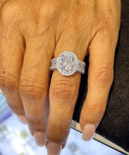 Load image into Gallery viewer, 14K Solid White Gold Oval Cut Moissanite And Natural Round cut Diamond Engagement Ring Deco, Halo, Bridal 4.00ct