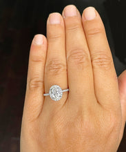 Load image into Gallery viewer, IGI Certified 14K Solid White Gold Oval Cut Round cut Diamond Engagement Ring Halo 2.00ct F-VS2