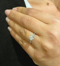 Load image into Gallery viewer, Elegant 14K Solid White Gold Round Cut Natural Diamond Engagement Ring 0.95ctw