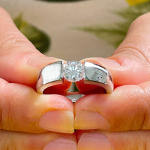 Load image into Gallery viewer, 14k Solid And Heavy White Gold Round Cut Moissanite Engagement Ring Semi Tension Set Solitaire 1.00ctw