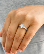 Load image into Gallery viewer, 14K Solid White Gold Round Cut Simulated Diamonds Engagement Ring Set Prong Set Wedding Bridal Prong Set 1.25ctw