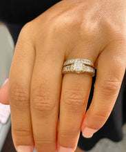 Load image into Gallery viewer, IGI Certified 14K Solid and Heavy Yellow Gold Princess and Round Cut Diamond Engagement Ring and Band 2.70ctw F-VS2