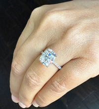 Load image into Gallery viewer, IGI Certified 14k Yellow Gold Cushion And Round Cut Simulated Diamond Engagement Ring Prong Set 3.25ctw