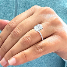 Load image into Gallery viewer, 14K White Gold Oval Cut Moissanite And Natural Round cut Diamond Engagement Ring Deco, Halo, Bridal, Wedding, Propose 3.25ct