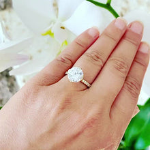 Load and play video in Gallery viewer, Large Womens's 4.50 Carat Round Cut Simulated Diamond Engagement Ring Bridal Wedding Halo Set in 14K Solid Yellow Gold Stunning by ASW