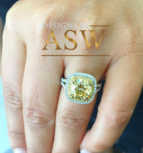 Load image into Gallery viewer, Big 4.00 Carats 14k Solid White Gold Round Cut Simulated Diamond and simulated Fancy Yellow Diamonds Engagement Ring Double Halo Split Shank