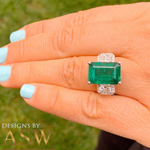 Load image into Gallery viewer, Large 14k solid white gold green emerald and round cushion cut simulated diamond engagement ring bridal, wedding, promise 6.50ctw