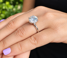 Load image into Gallery viewer, Round Cut Diamond Engagement Ring IGI Certified 5.00ct 14k Solid White Gold Solitaire Style Bridal Ring Minimalist Wedding Ring G-VS2
