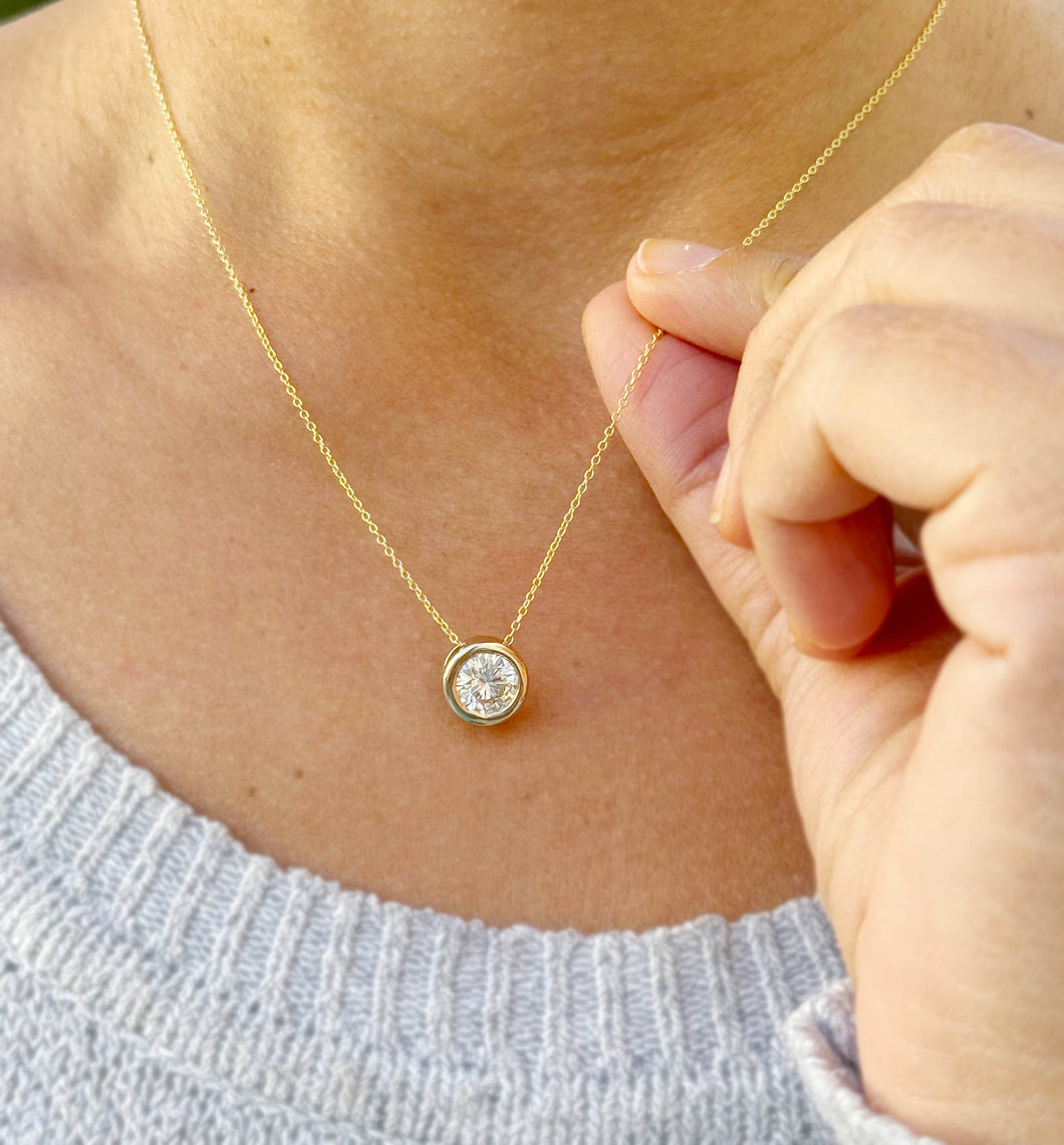 Round Cut IGI Certified Diamond Pendant And Chain Solitaire Minimalist Dainty Bezel Set 14k Solid Yellow Gold Necklace And Chain Gift 2.00ct