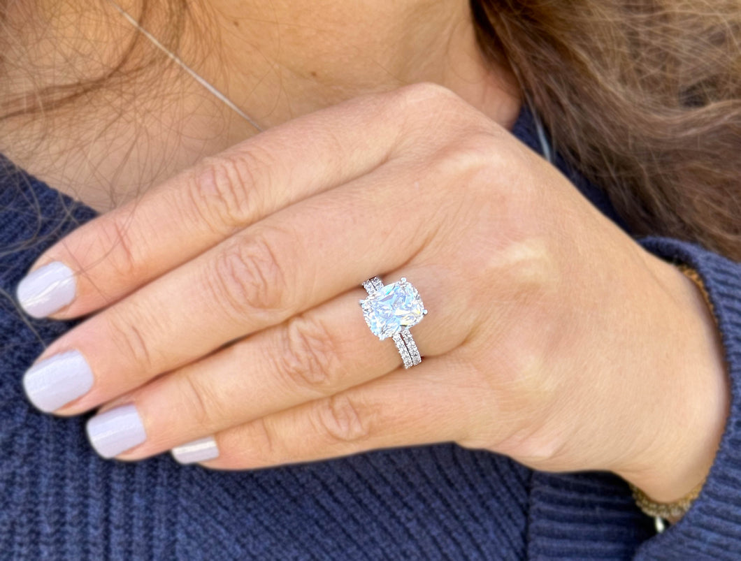 Cushion Cut And Round Cut Sides Diamond Engagement Ring And Matching Band IGI Certified 14k Solid White Gold Halo Wedding Ring 4.40ctw G-VS2