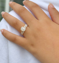 Load image into Gallery viewer, Emerald Cut And Round Cut Sides Moissanites Engagement Ring And Matching Band Set Halo Wedding Set 14K Solid Yellow Gold Bridal Set 2.00ctw
