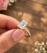 Load image into Gallery viewer, Emerald Cut Center And Round Cut Moissanites Engagement Ring Set In 14K Solid Yellow Gold Wedding Bridal Ring Set 3.25ctw
