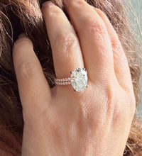 Load image into Gallery viewer, Oval Cut Diamond Engagement Ring And Matching Band Solitaire Ring IGI Certified 14k Solid Yellow Gold Bridal Ring Wedding Ring 5.30ctw G-VS2
