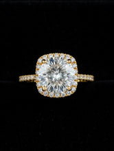Load image into Gallery viewer, Round Cut Simulated Diamonds Engagement Ring 14K Solid Yellow Gold Halo Design Wedding Bridal Ring 2.50ctw
