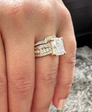 Load image into Gallery viewer, Radiant Cut And Round Cut Diamond Sides Engagement Ring And Matching Band IGI Certified 14k Solid Yellow Gold Wedding Set 5.20ctw G-VS2
