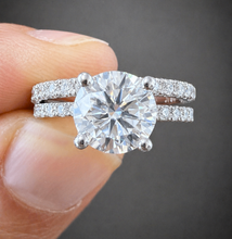 Load image into Gallery viewer, Round Cut Diamond Engagement Ring And Matching Band Inner Halo IGI Certified Wedding Set 14k White Gold Women's Bridal Set 2.10ctw

