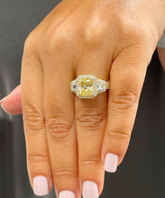 Load image into Gallery viewer, Large 3.50 Carats 14k Solid Yellow Gold Radiant Cut Simulated Diamond and Fancy Yellow Diamonds Engagement Ring Halo
