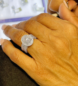14K Solid White Gold Oval Cut Moissanite And Natural Round cut Diamond Engagement Ring Deco, Halo, Bridal 4.00ct