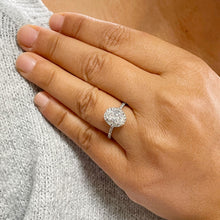 Load image into Gallery viewer, IGI Certified 14K Solid White Gold Oval Cut Round cut Diamond Engagement Ring Halo 2.00ct F-VS2
