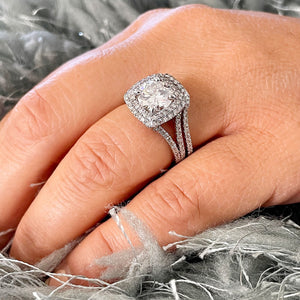 14K Solid White Gold Round Cut Simulated Diamonds Engagement Ring And Band Double Halo Split Shank Wedding Bridal Antique Deco Style 3.25ctw