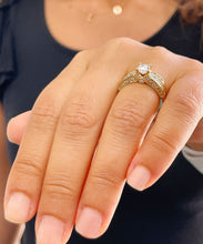 Load image into Gallery viewer, IGI Certified 14K Solid and Heavy Yellow Gold Princess and Round Cut Diamond Engagement Ring and Band 2.70ctw F-VS2

