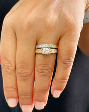 Load image into Gallery viewer, IGI Certified 14K Solid and Heavy Yellow Gold Princess and Round Cut Diamond Engagement Ring and Band 2.70ctw F-VS2
