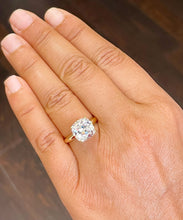Load image into Gallery viewer, IGI Certified Three Carat 14k Yellow Gold Cushion Cut Diamond Engagement Ring Prongs, Solitaire F-VS2
