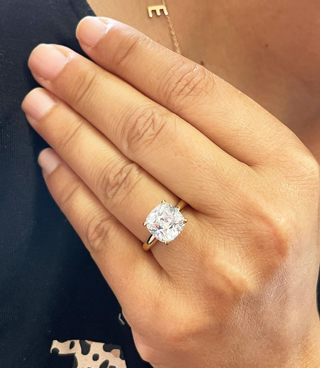 Cushion cut diamond yellow gold Clearance