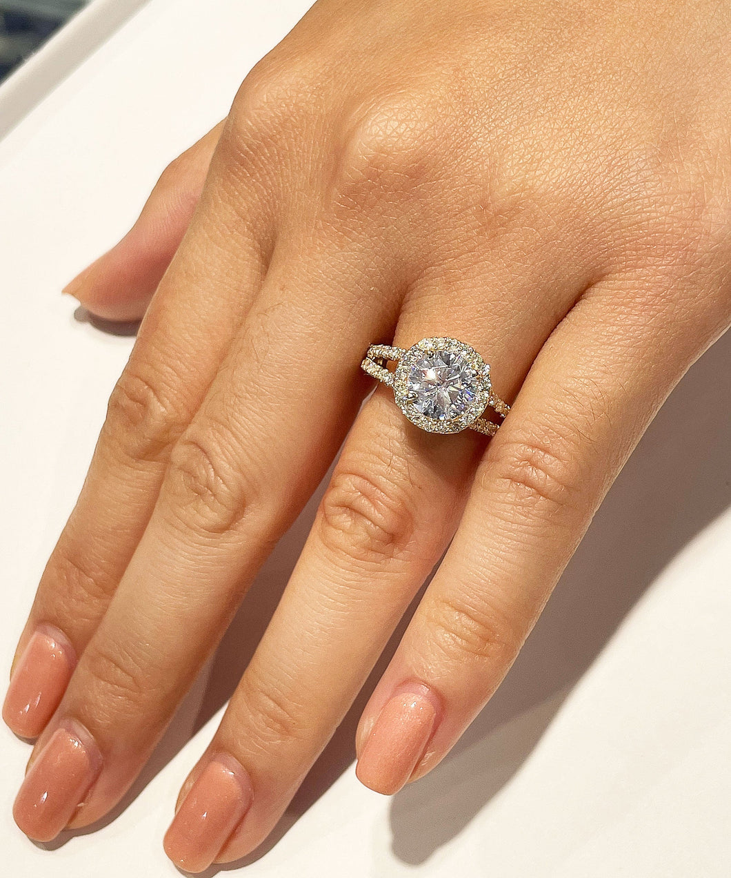 14k Solid Yellow Gold Round Moissanite And Natural Diamond Engagement Ring Halo Prong Set Split Shank 2.20ctw