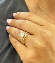 Load image into Gallery viewer, IGI Certified 14k Yellow Gold Round Cut Diamond Engagement Ring And Band Bridal Wedding Anniversary 1.50ctw F-VS2
