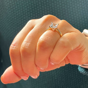 IGI Certified 14K Solid Yellow Gold Princess Cut Diamond Engagement Ring Prong Set Solitaire 1.50ctw