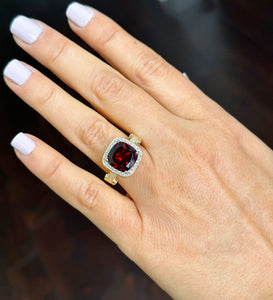 14k Yellow Gold Natural Garnet And Natural Round Cut Diamonds Antique Deco Design Ring, engagement halo 7.50ctw