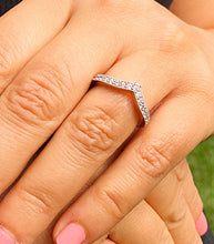 Load image into Gallery viewer, 14k Solid White Gold Simulated Diamonds, Prong Set, Half Eternity Band, Wedding Band, Engagement Ring antique style with three bezels 0.70ct
