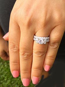 14k Solid White Gold Round Cut Forever One Moissanite and Large Diamonds Engagement Ring And Band Prong Set Halo 2.50ctw