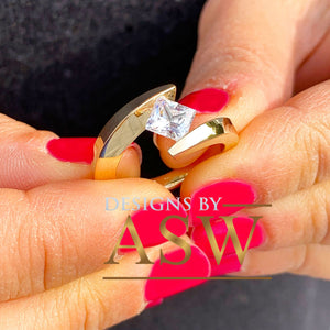 Beautiful 14K Solid Yellow Gold Princess Cut Natural Diamond Engagement Ring Bridal, Wedding, Anniversary, Tension Set Solitaire 0.75ct